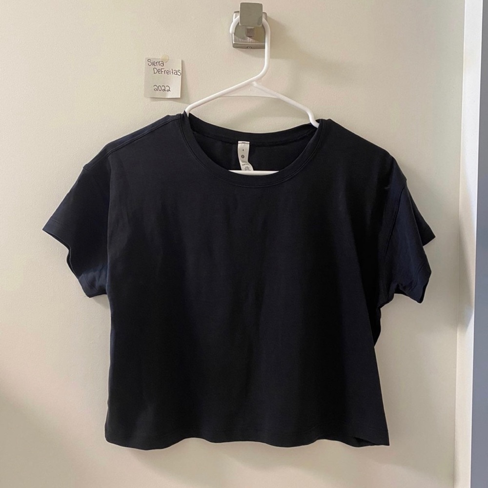 Lululemon Cates Tee